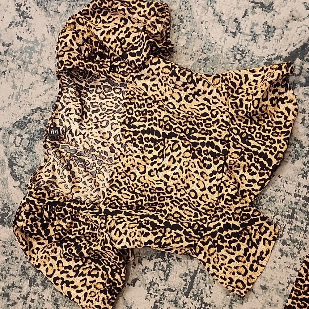 Leopard Print Puff Sleeve Set - Picture 3 of 3
